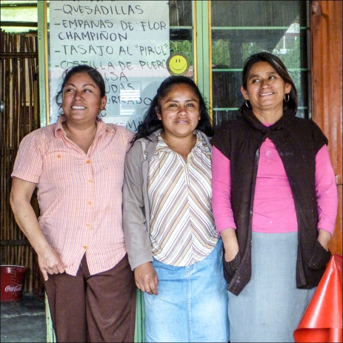 20111003-133158-Smiles and Miles-00001-Watermarked-web ready